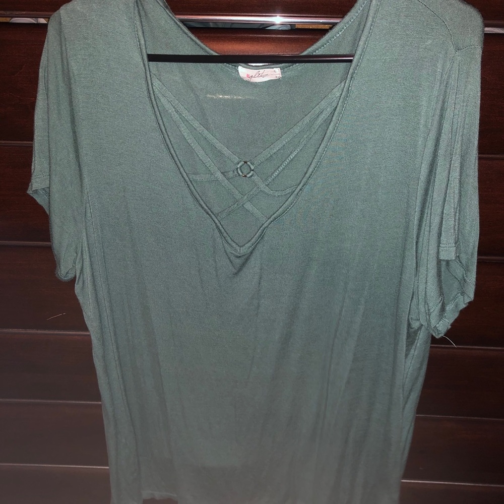Green tee